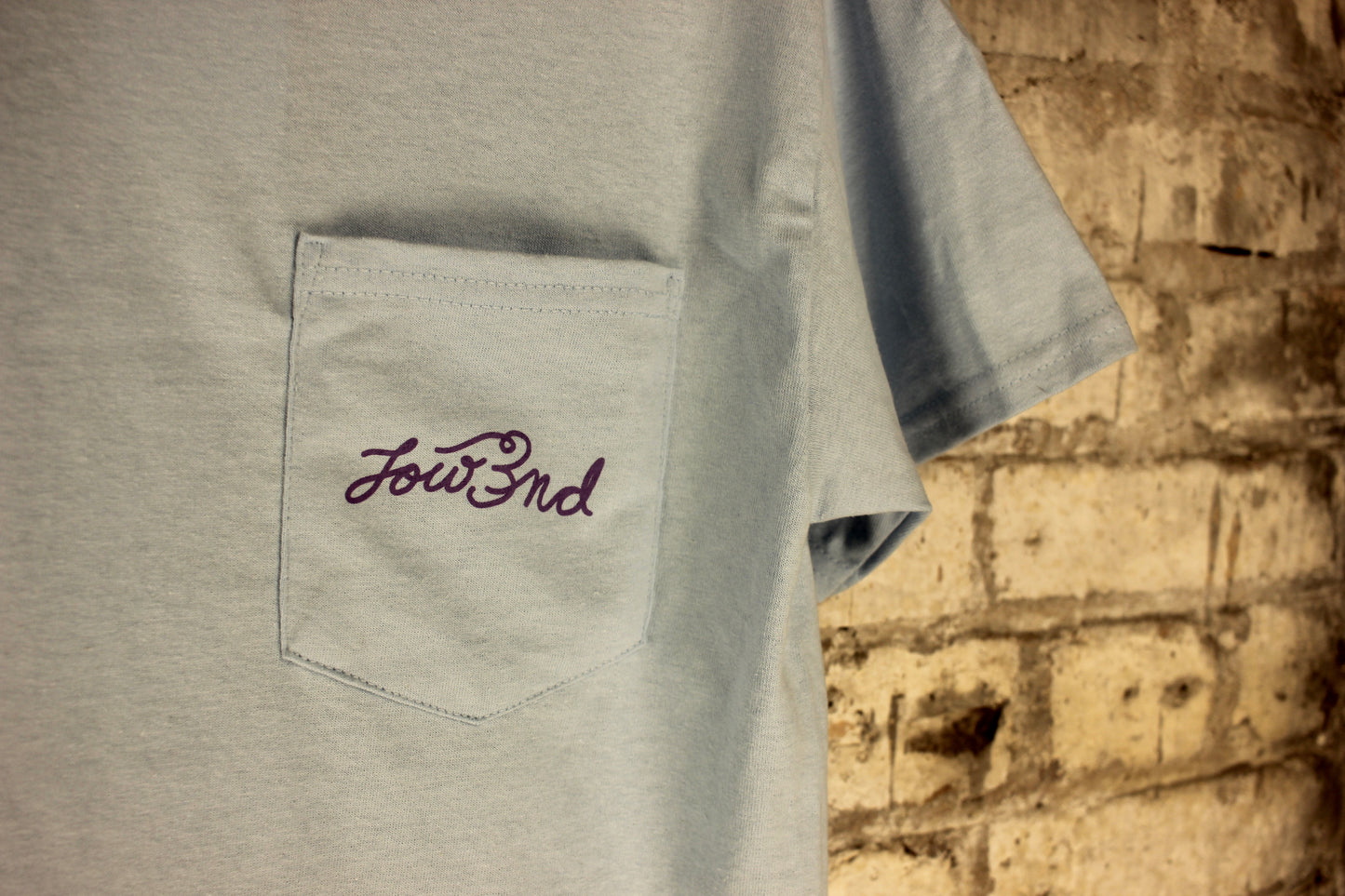Lowend Cursive Pocket Tee