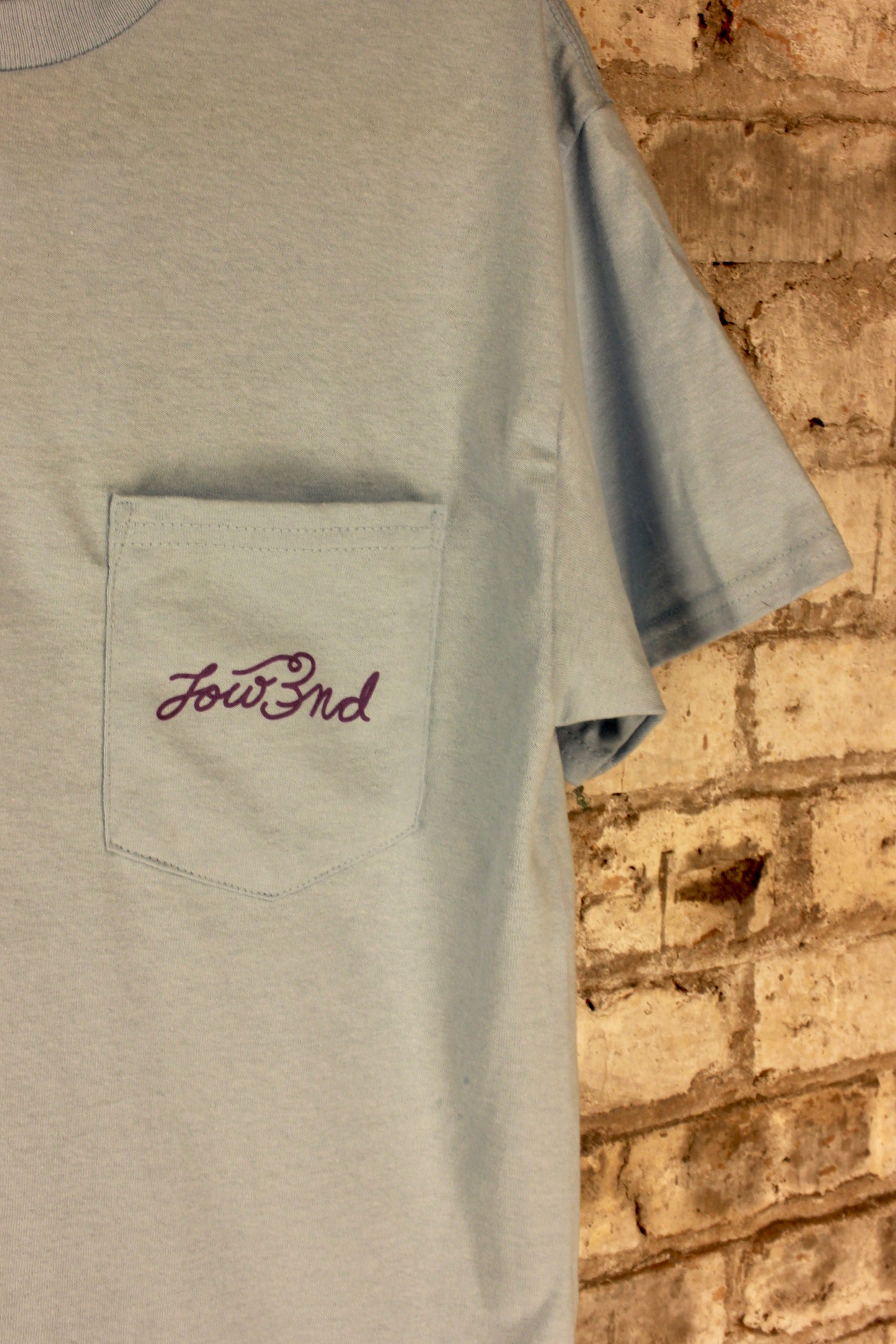Lowend Cursive Pocket Tee