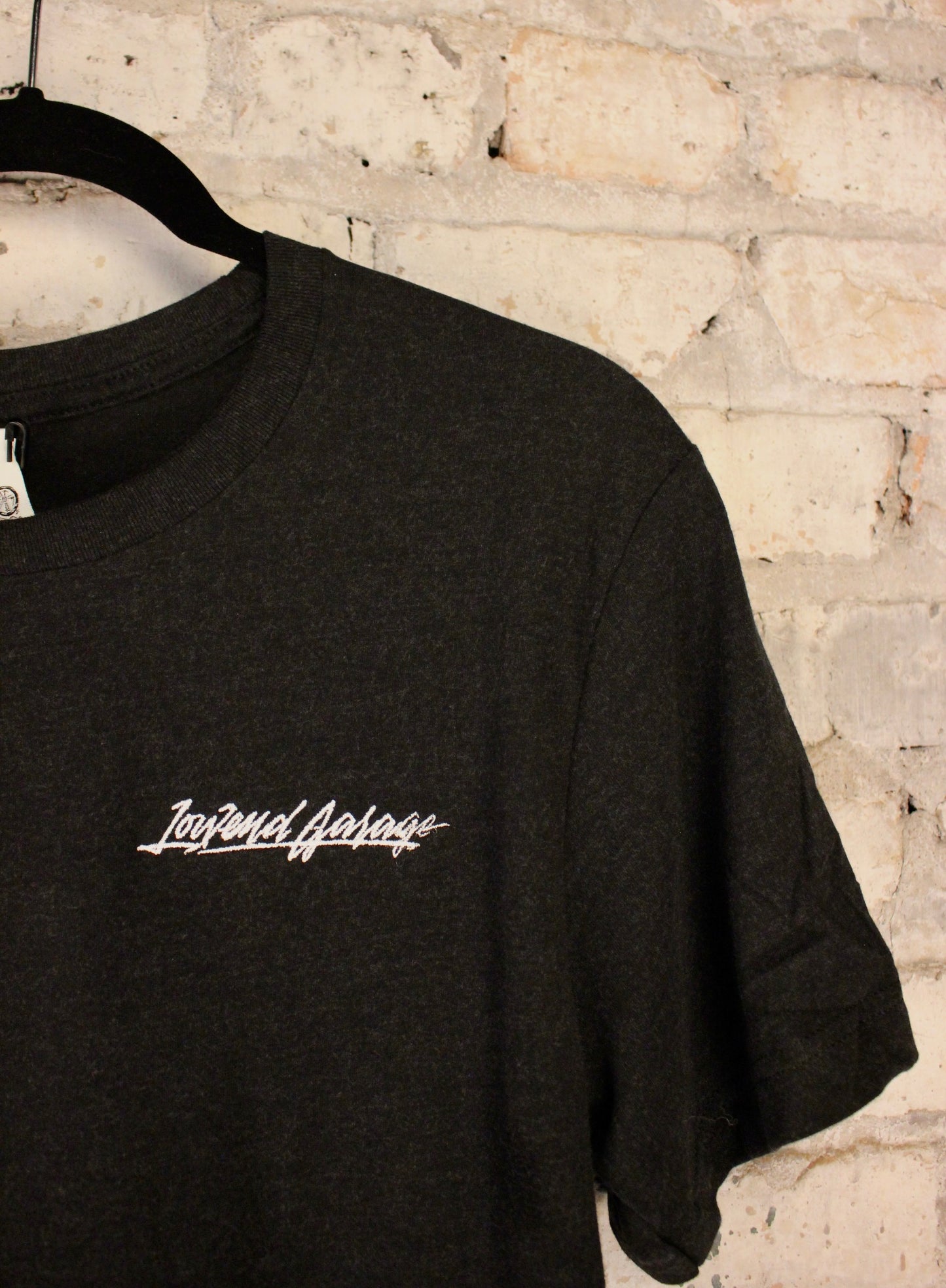 Lowend Classic Embroider Tee