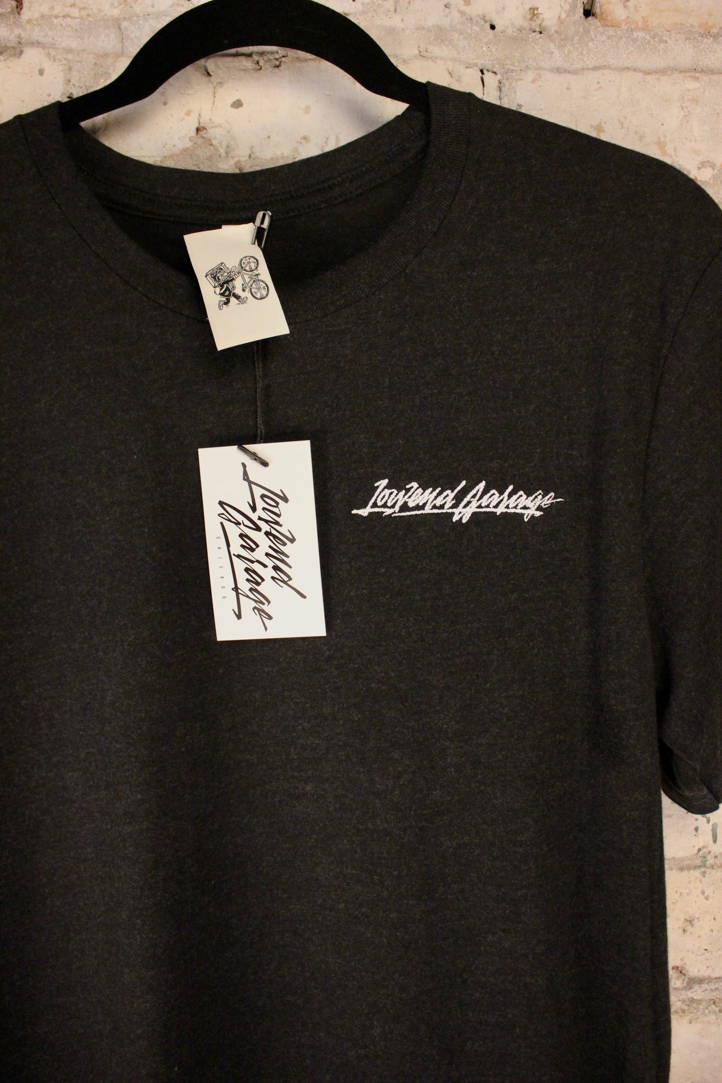 Lowend Classic Embroider Tee