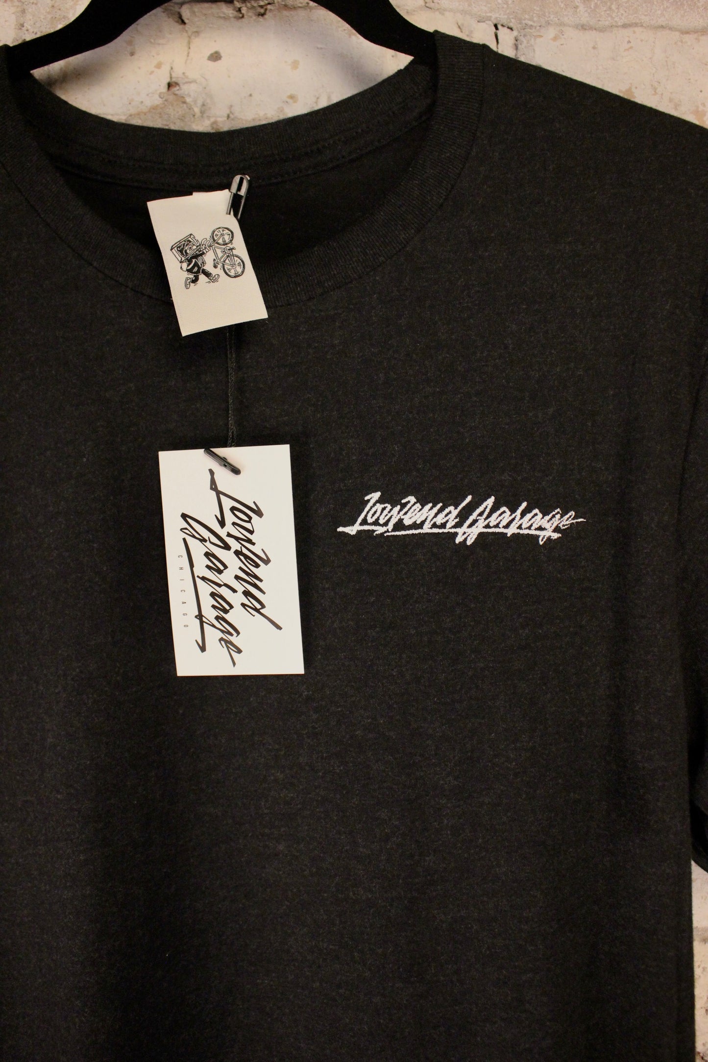 Lowend Classic Embroider Tee